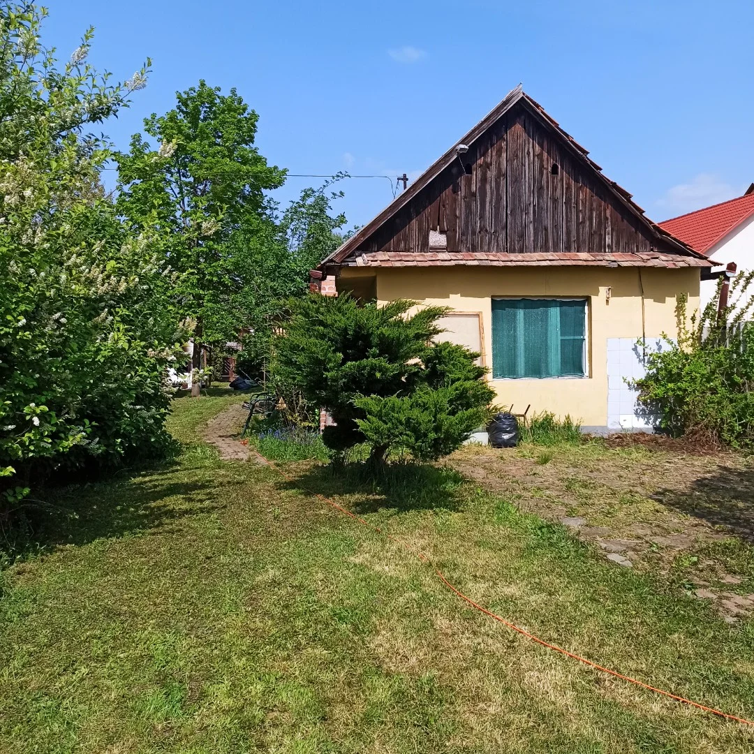 Eladó családi ház Jászárokszálláson