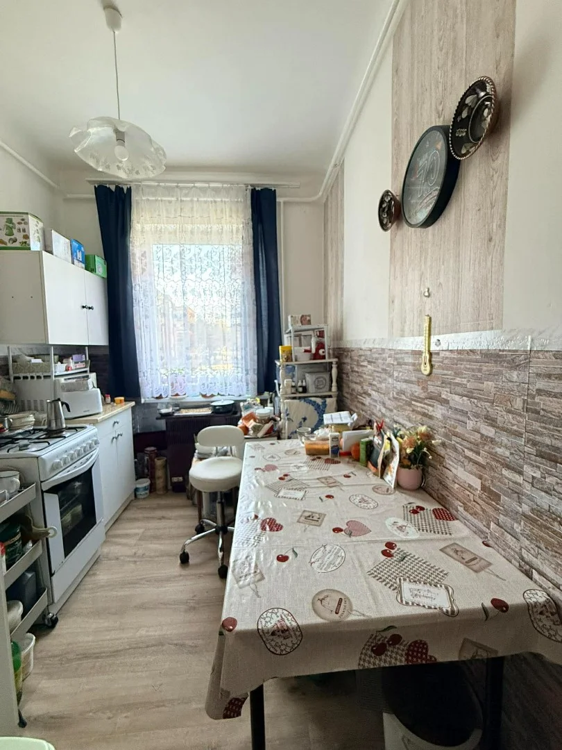 Eladó tégla lakás Kazincbarcikan - Kép 2