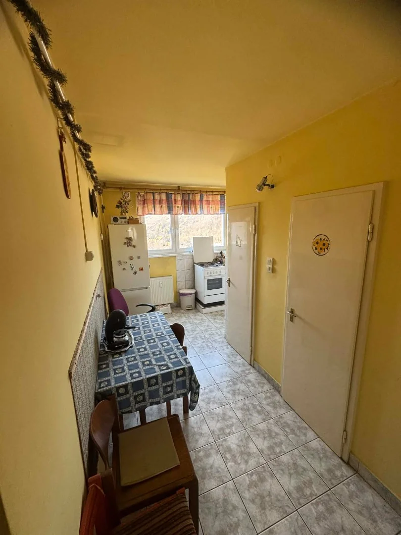 Eladó panel lakás Miskolcon - Kép 3