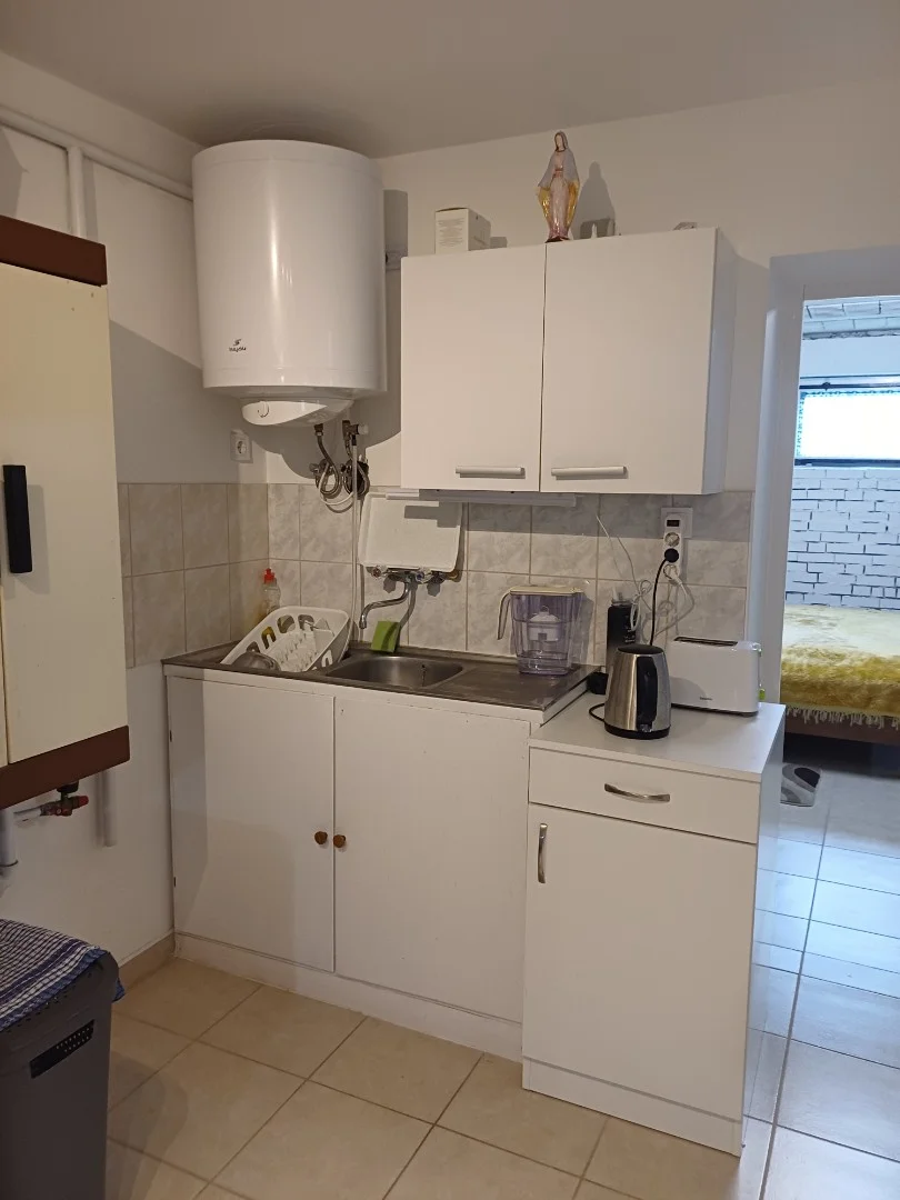 Eladó családi ház Pécelen - Kép 15