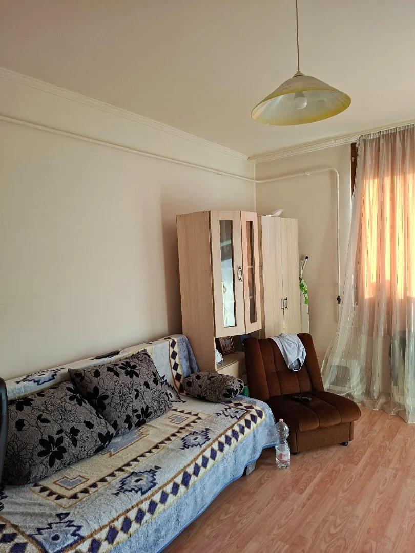 Eladó tégla lakás Hódmezővásárhelyen - Kép 2