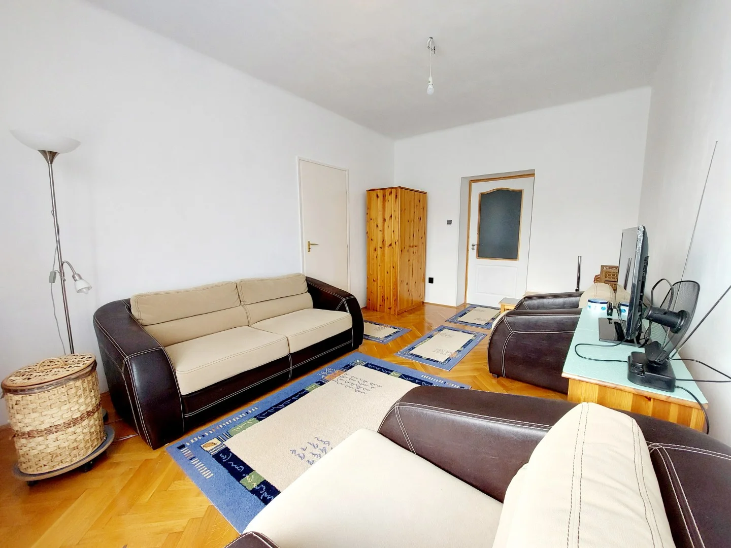 Eladó tégla lakás Pécsen - Kép 3