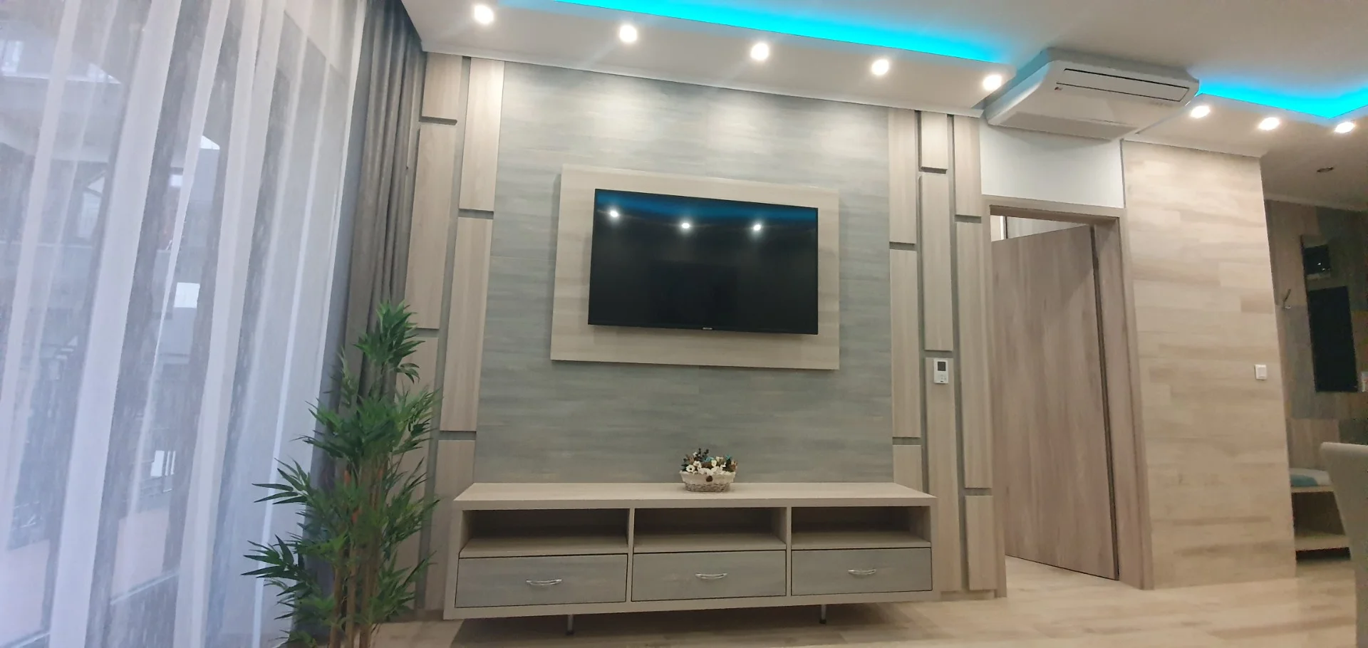 Kiadó tégla lakás Budapest 06. ker.en - Kép 8