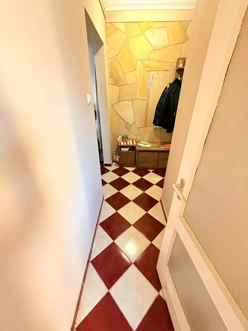 Eladó panel lakás Kazincbarcikan - Kép 17