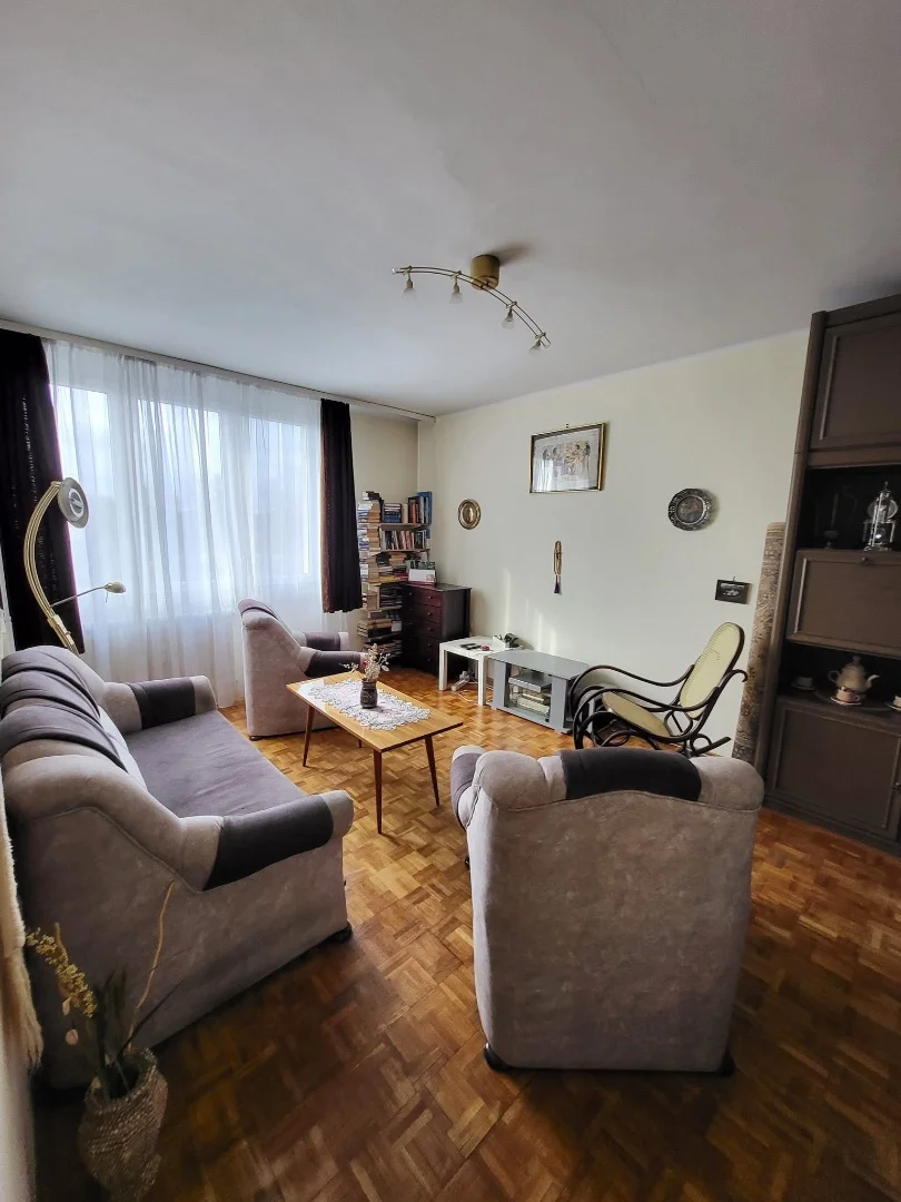 Eladó tégla lakás Tatabányán