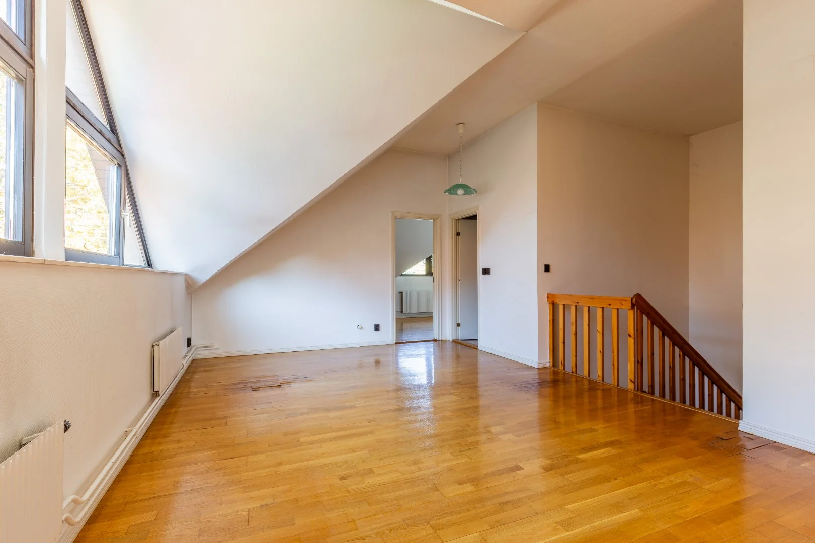 Eladó családi ház Budapest 02. ker.en - Kép 13