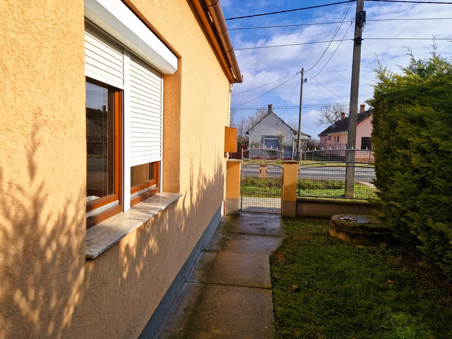 Eladó családi ház Kéthelyen - Kép 3