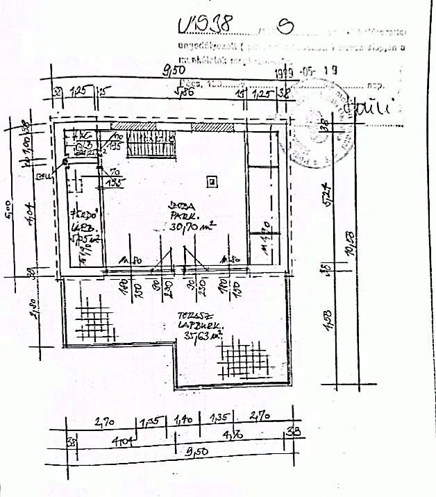 Eladó családi ház Pécsen - Kép 19
