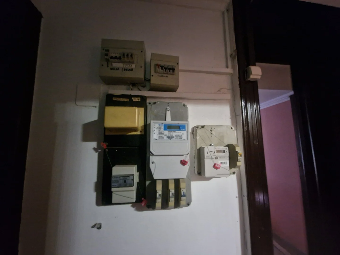 Kiadó üzlet iroda / üzlet / kereskedelmi / szolgáltató Budapest 07. ker.en - Kép 8