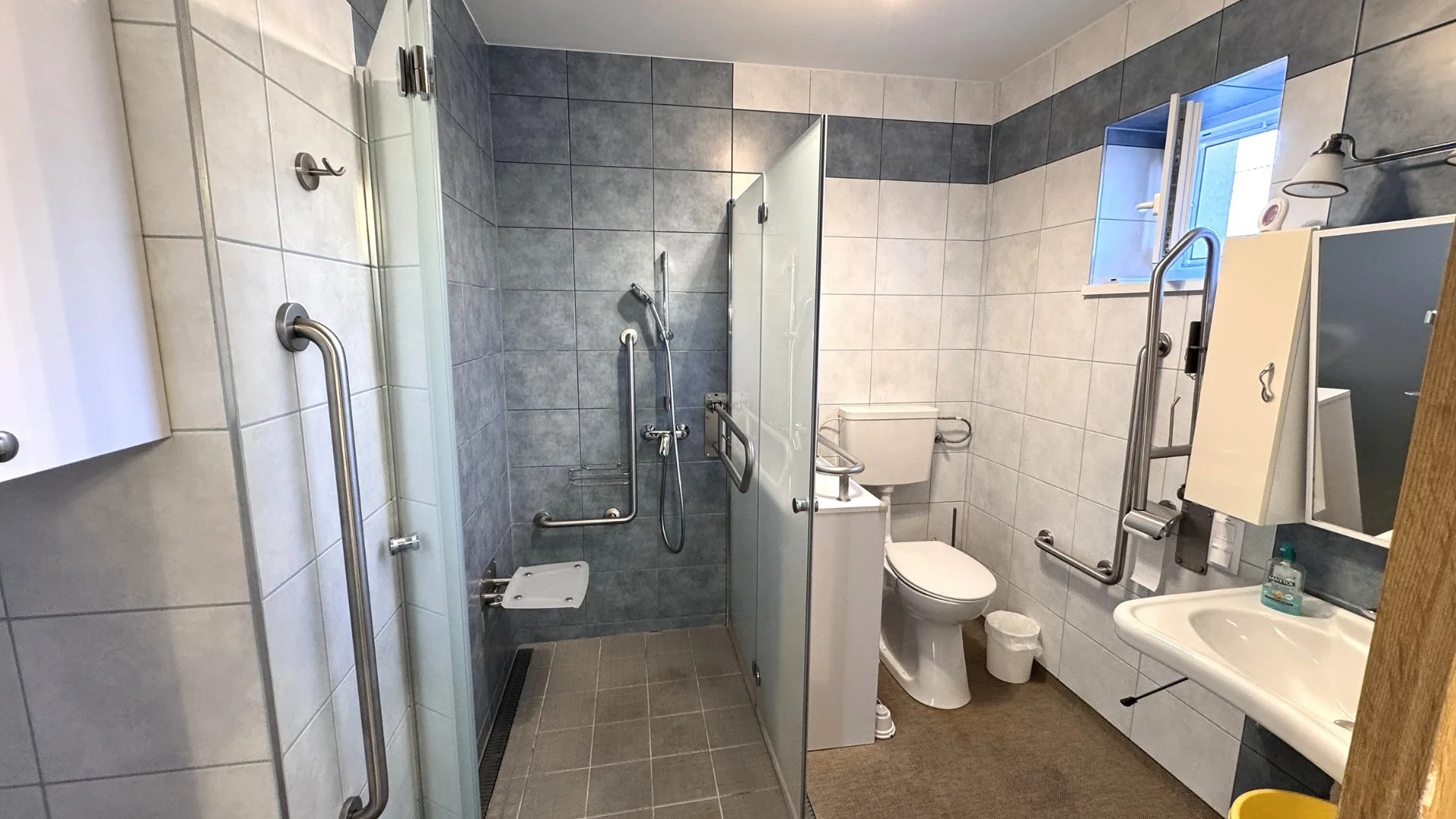 Eladó családi ház Nyíregyházán - Kép 10