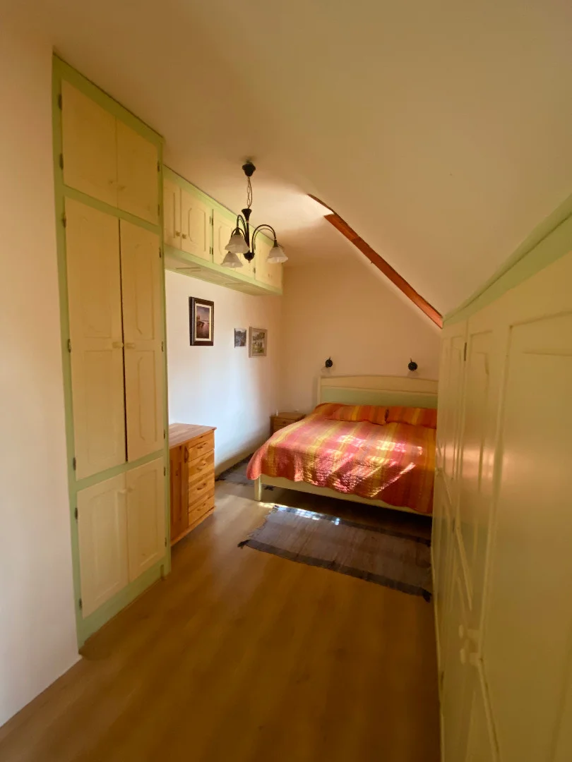 Eladó családi ház Balatonfüreden - Kép 4