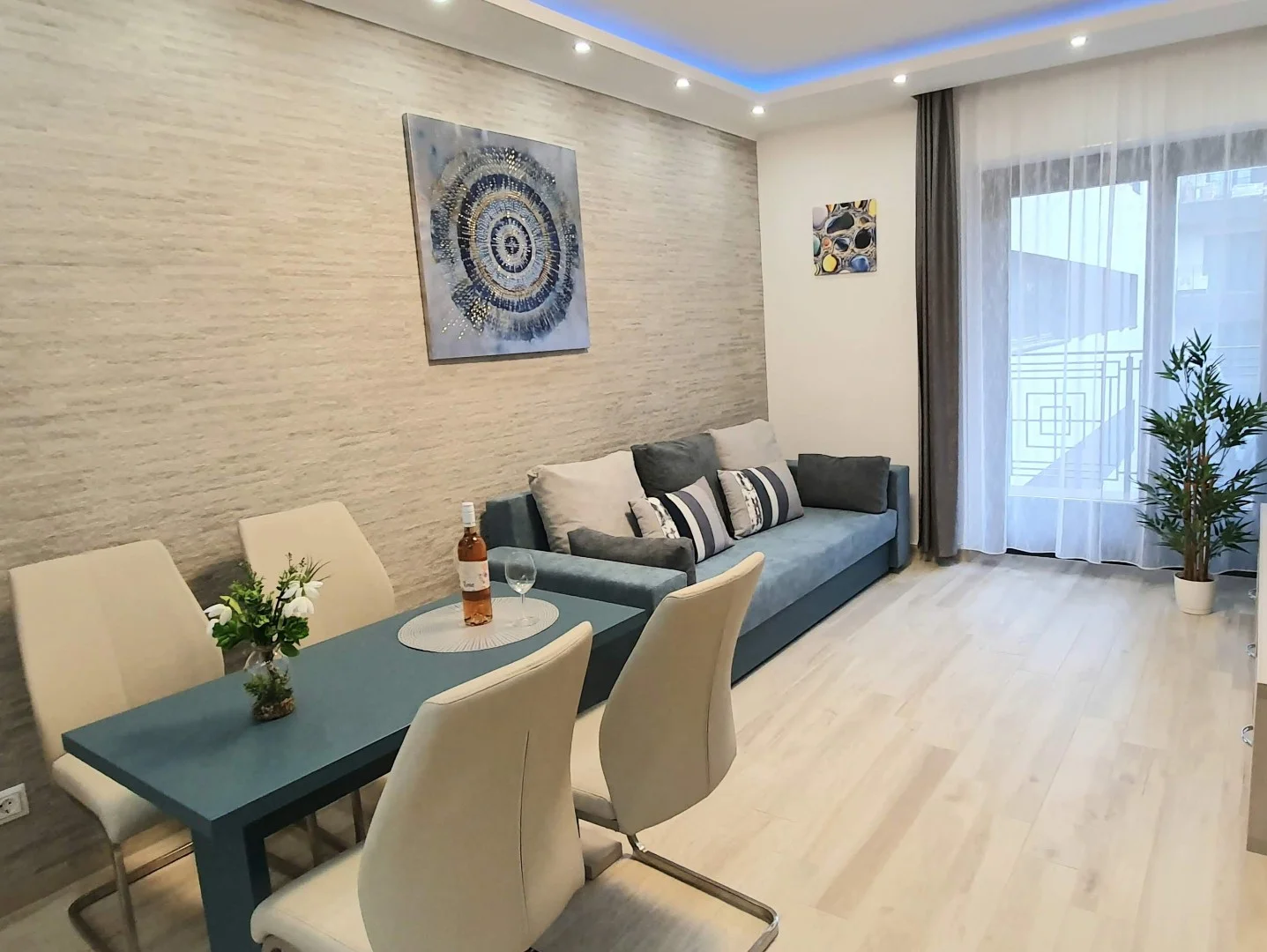 Kiadó tégla lakás Budapest 06. ker.en - Kép 12