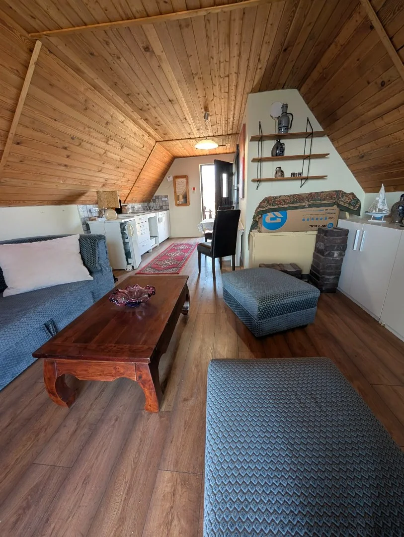 Eladó családi ház Pécsen - Kép 9