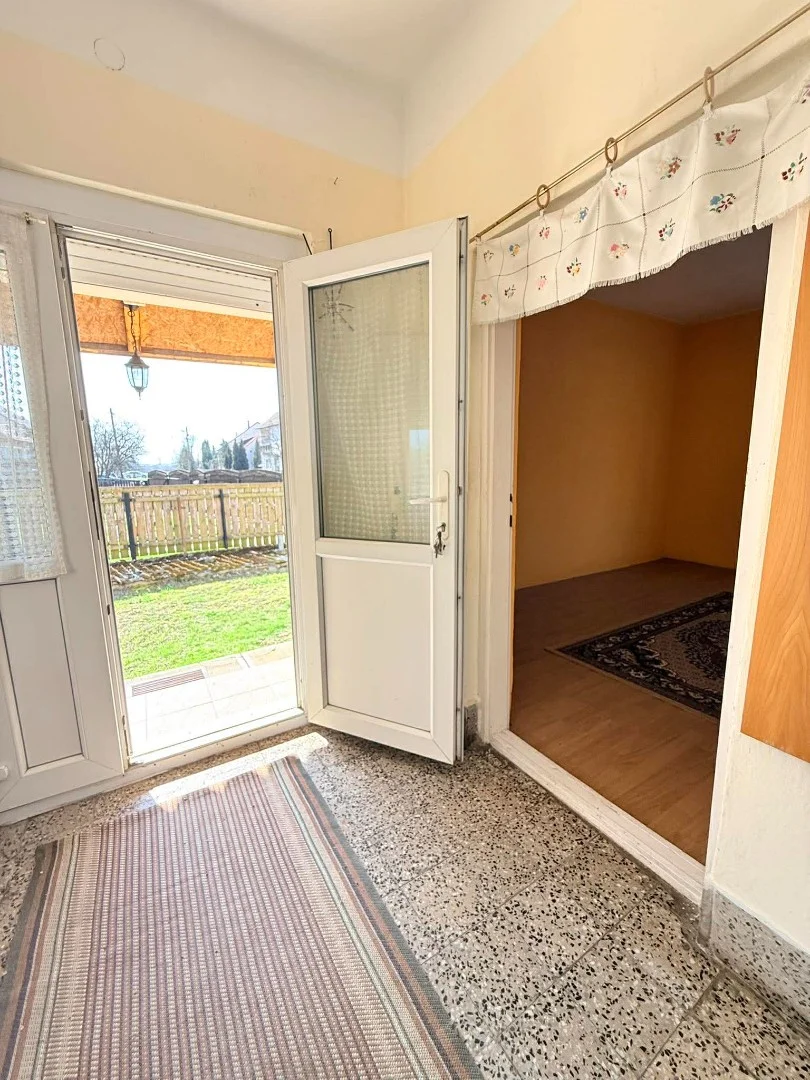 Eladó családi ház Edelényen - Kép 12