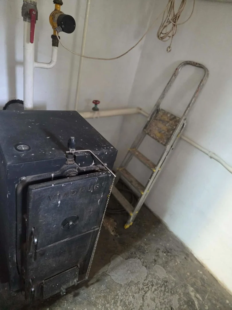 Eladó családi ház Bujon - Kép 20