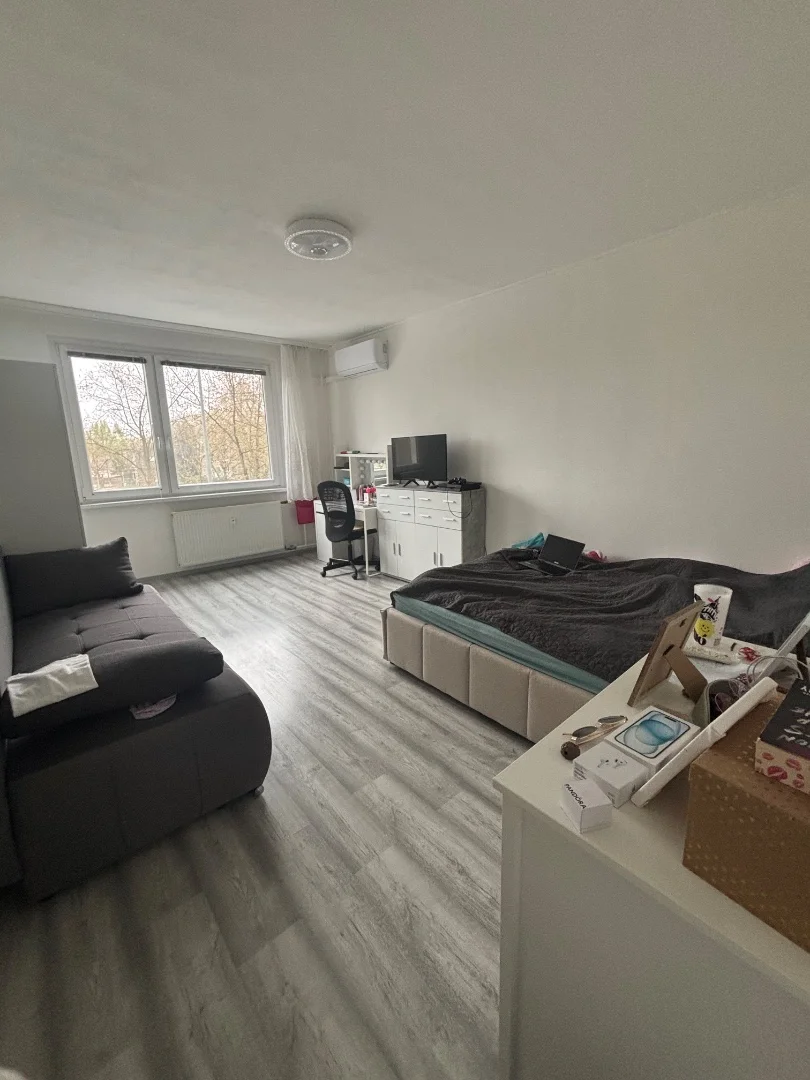 Eladó panel lakás Budapesten - Kép 12