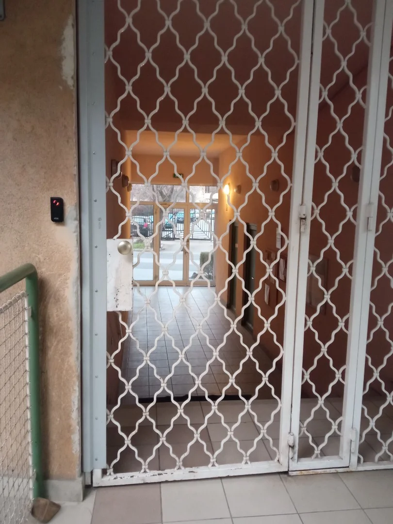 Eladó tégla lakás Budapest 10. ker.en - Kép 9