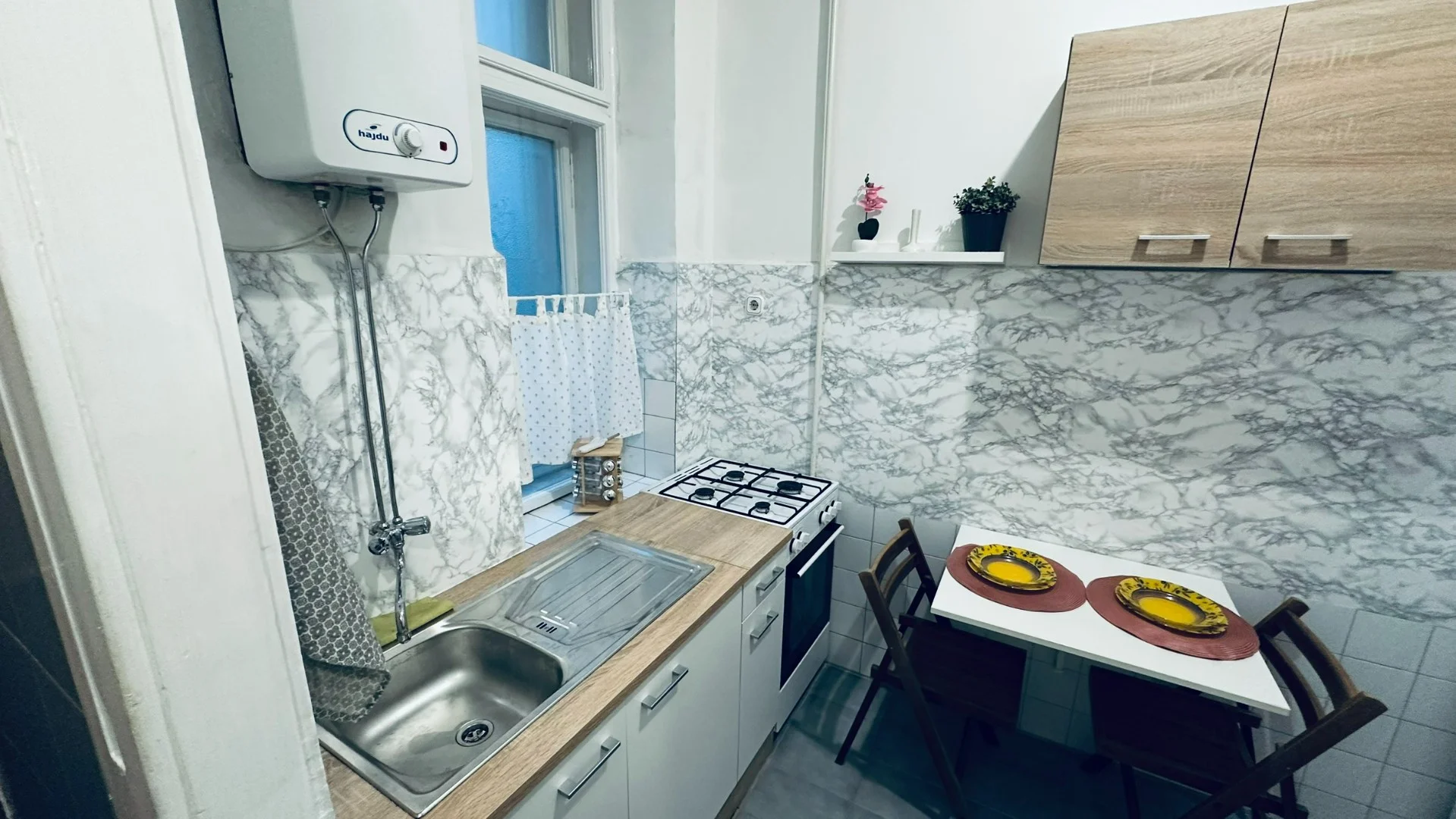 Kiadó tégla lakás Budapest 12. ker.en - Kép 3