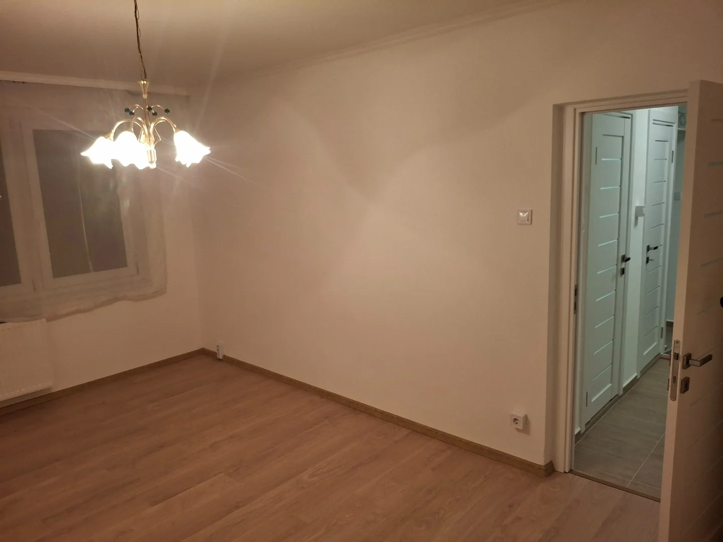 Eladó panel lakás Székesfehérváron - Kép 8