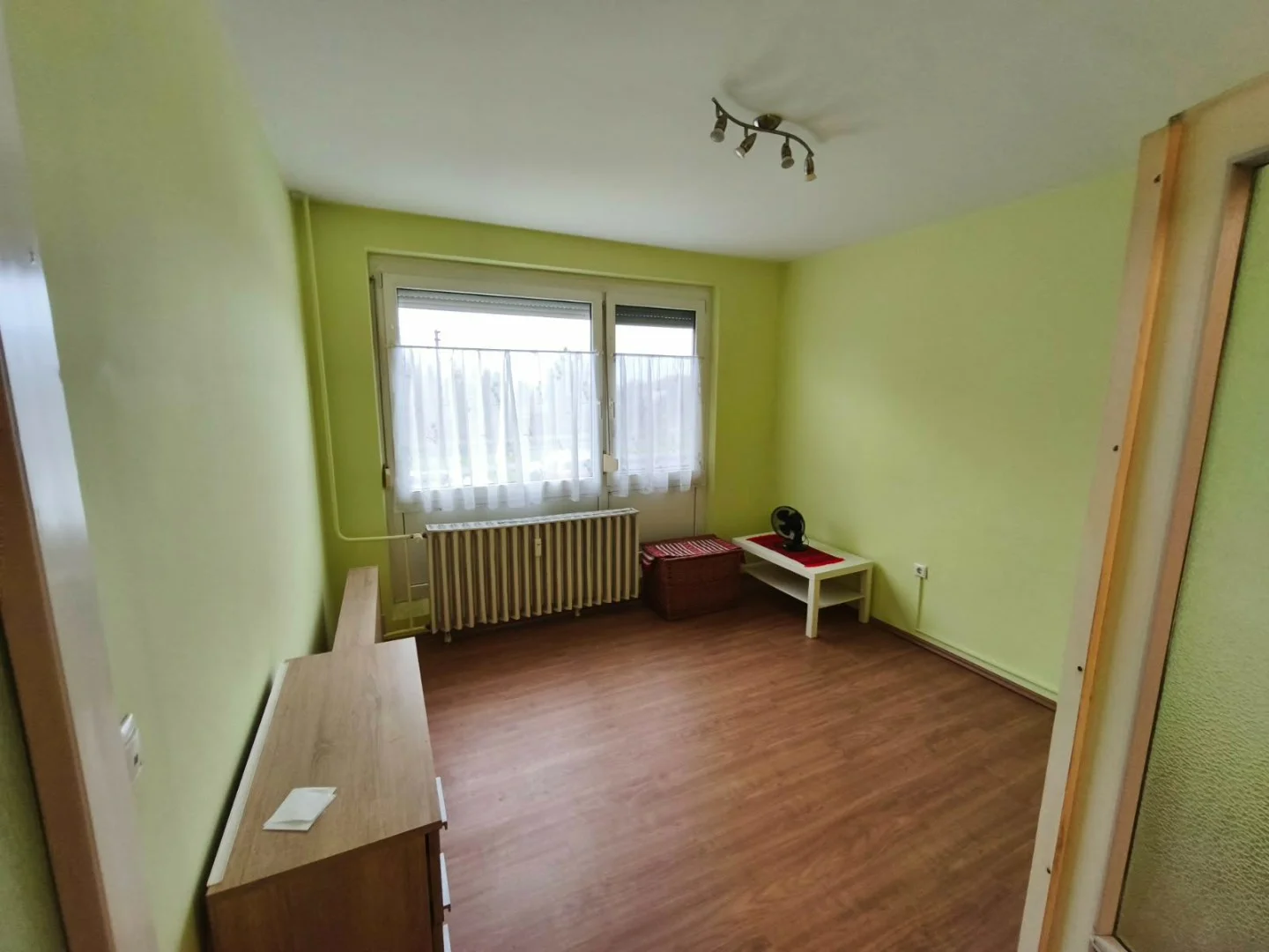 Eladó panel lakás Szekszárdon - Kép 9