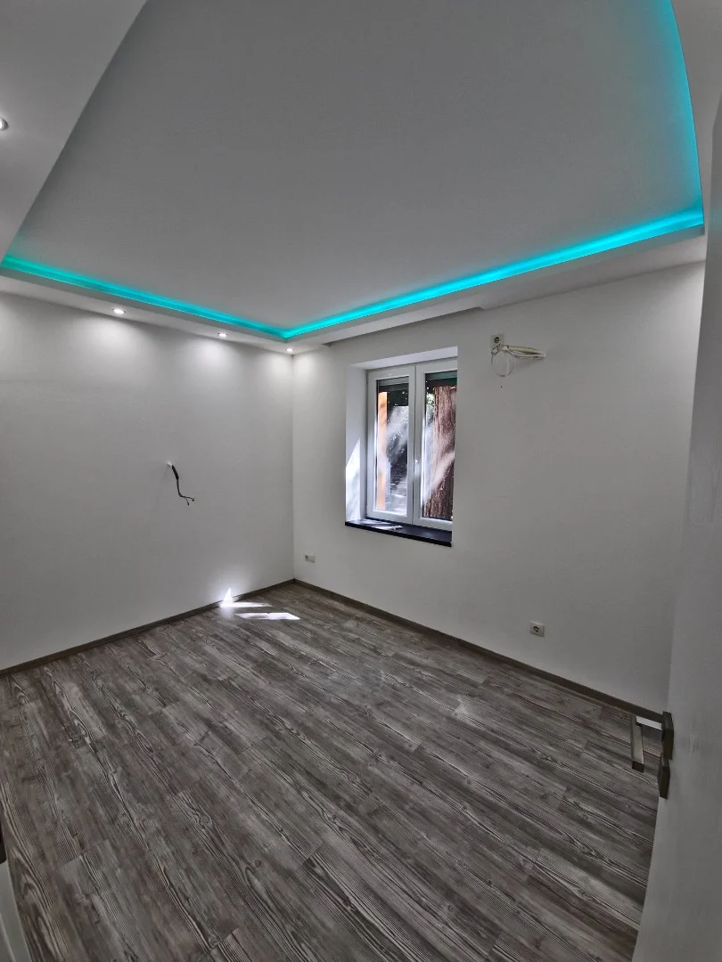 Eladó tégla lakás Pécsen - Kép 7