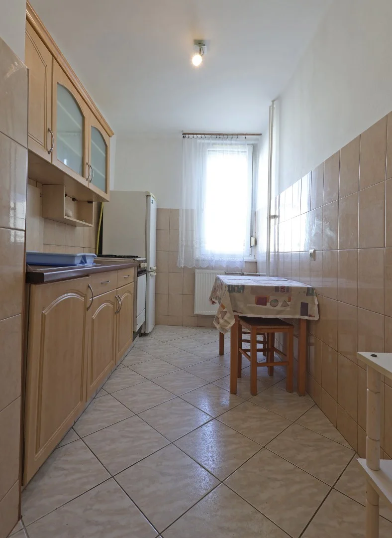 Eladó panel lakás Székesfehérváron - Kép 5