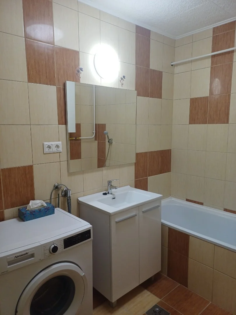 Eladó tégla lakás Nyíregyházán - Kép 8