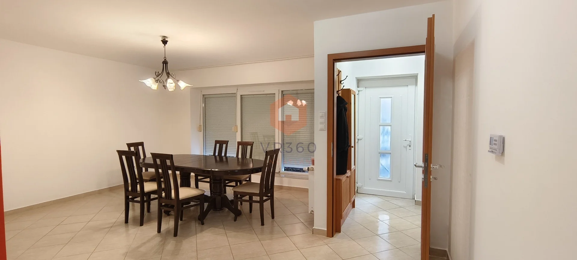 Eladó tégla lakás Pécsen - Kép 11