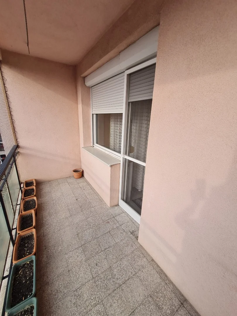 Eladó tégla lakás Székesfehérváron - Kép 15