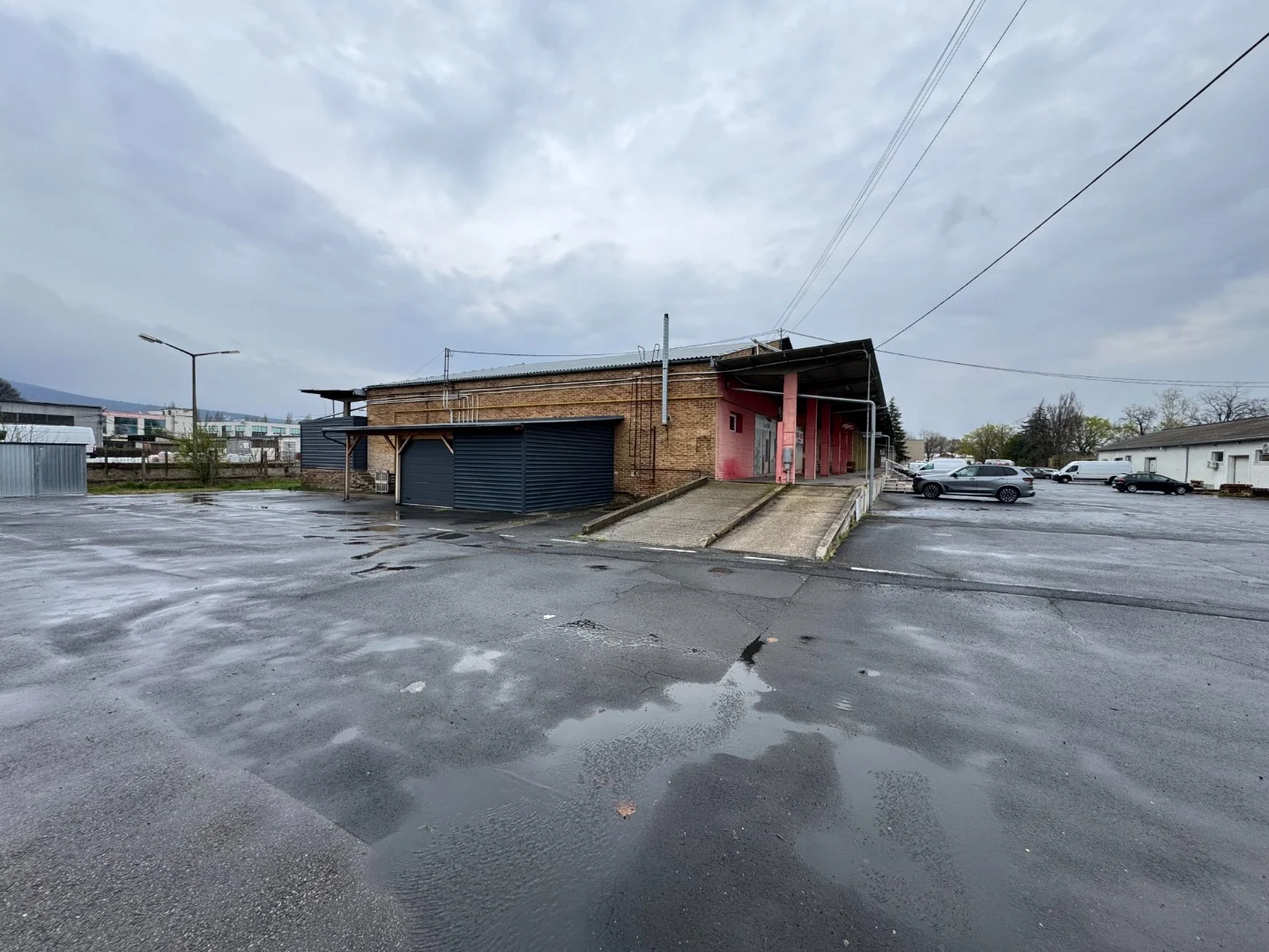 Eladó raktár ipari / raktár Pécs Megyeri - Kép 9