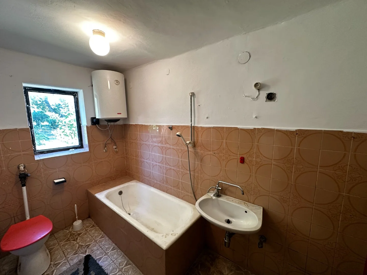 Eladó családi ház Pécsen - Kép 11