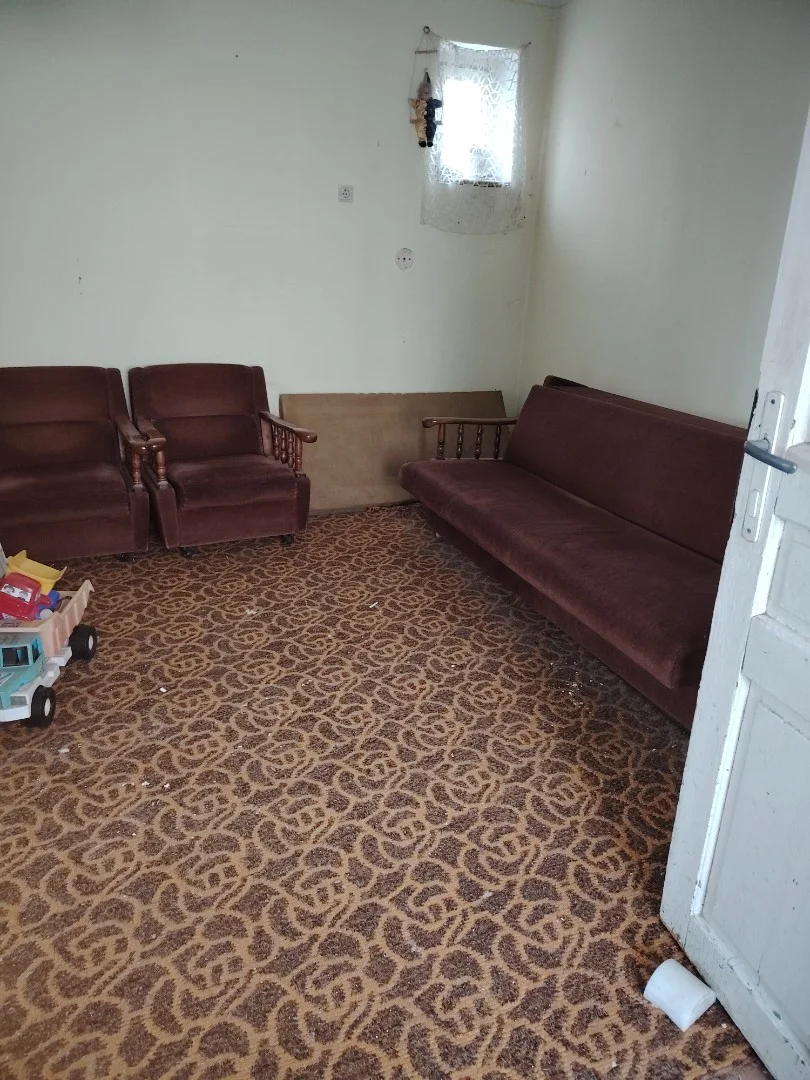 Eladó családi ház Csóron - Kép 2