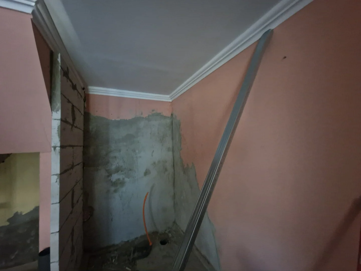 Kiadó üzlet iroda / üzlet / kereskedelmi / szolgáltató Budapest 07. ker.en - Kép 9