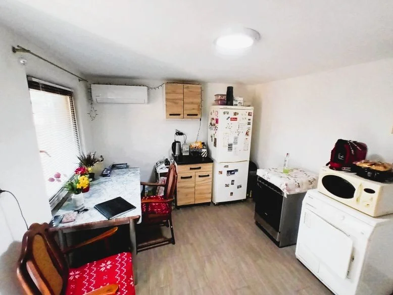 Eladó házrész Pécsen - Kép 2