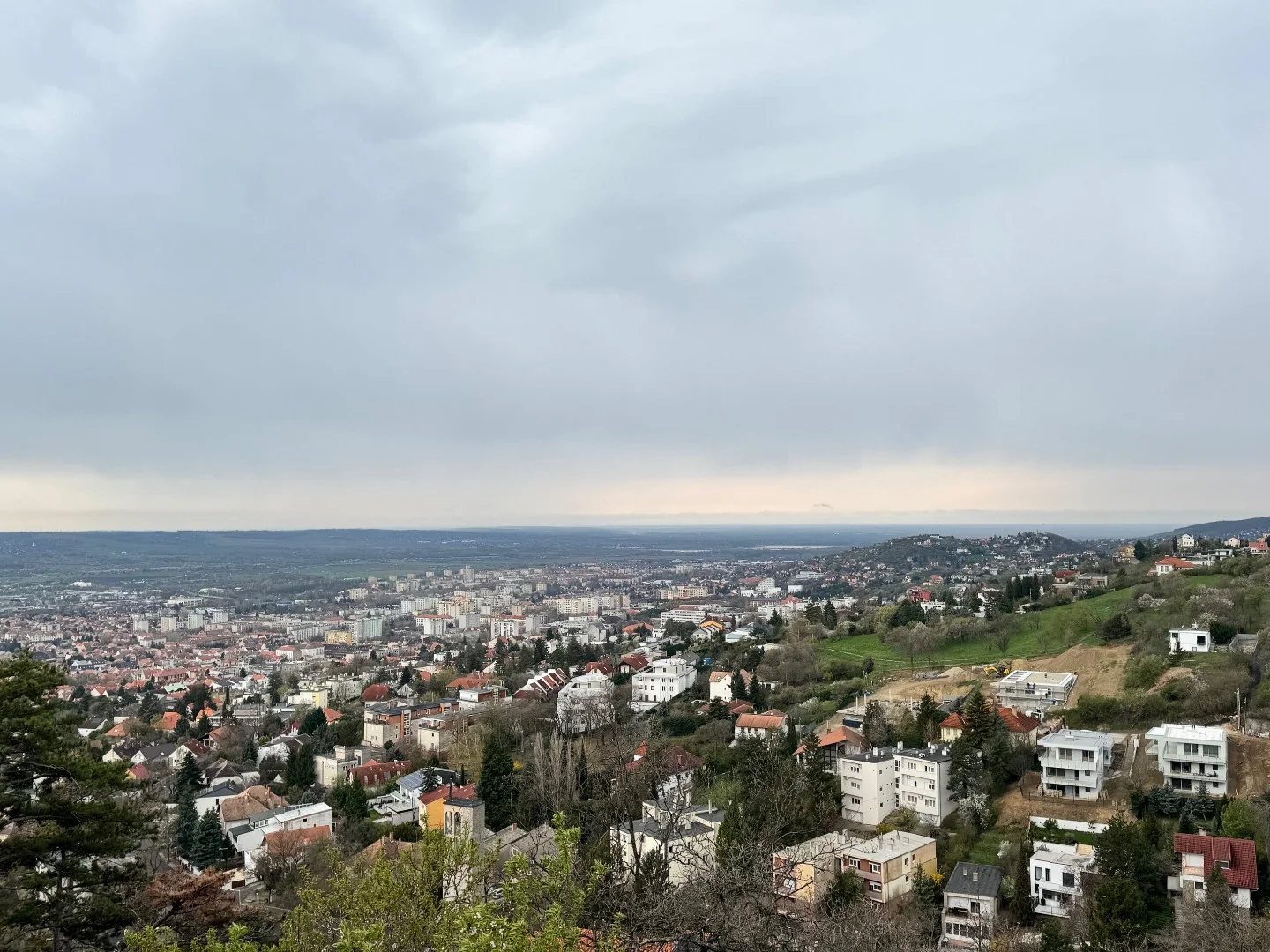 Eladó tégla lakás Pécsen - Kép 12