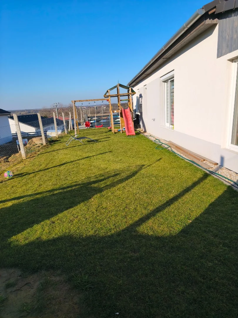 Eladó családi ház Teskándon - Kép 2