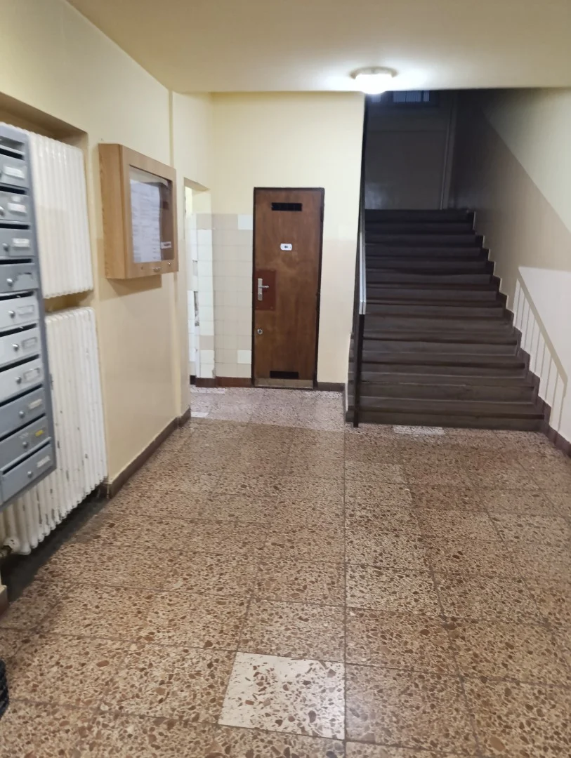 Eladó panel lakás Budapest 11. ker.en - Kép 4