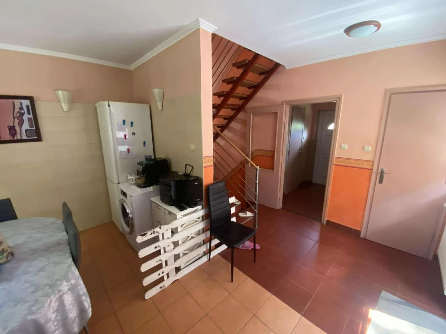 Eladó családi ház Dunaújvárosban - Kép 4