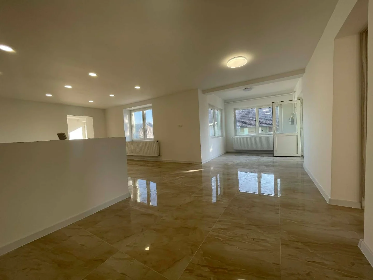 Eladó családi ház Bujon - Kép 7