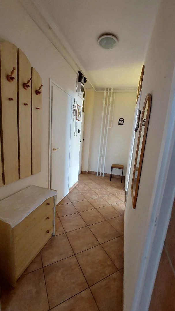 Eladó panel lakás Kecskeméten - Kép 5