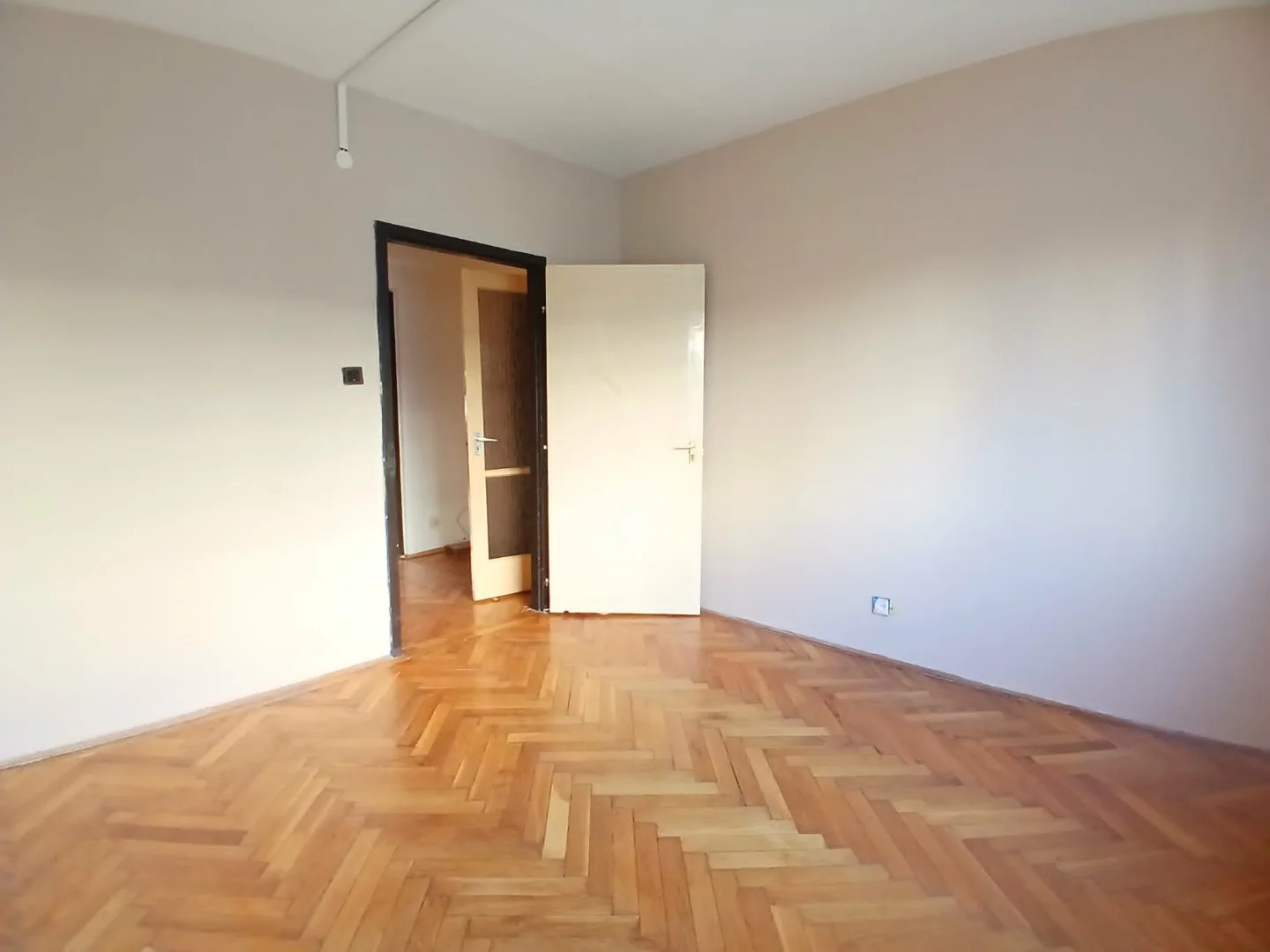 Eladó panel lakás Budapest 10. ker. Mádi utca - Kép 3