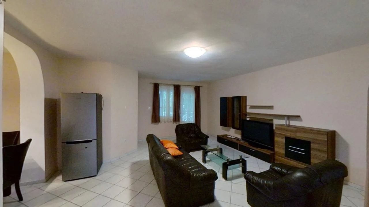 Kiadó tégla lakás Békéscsaba Lázár utca