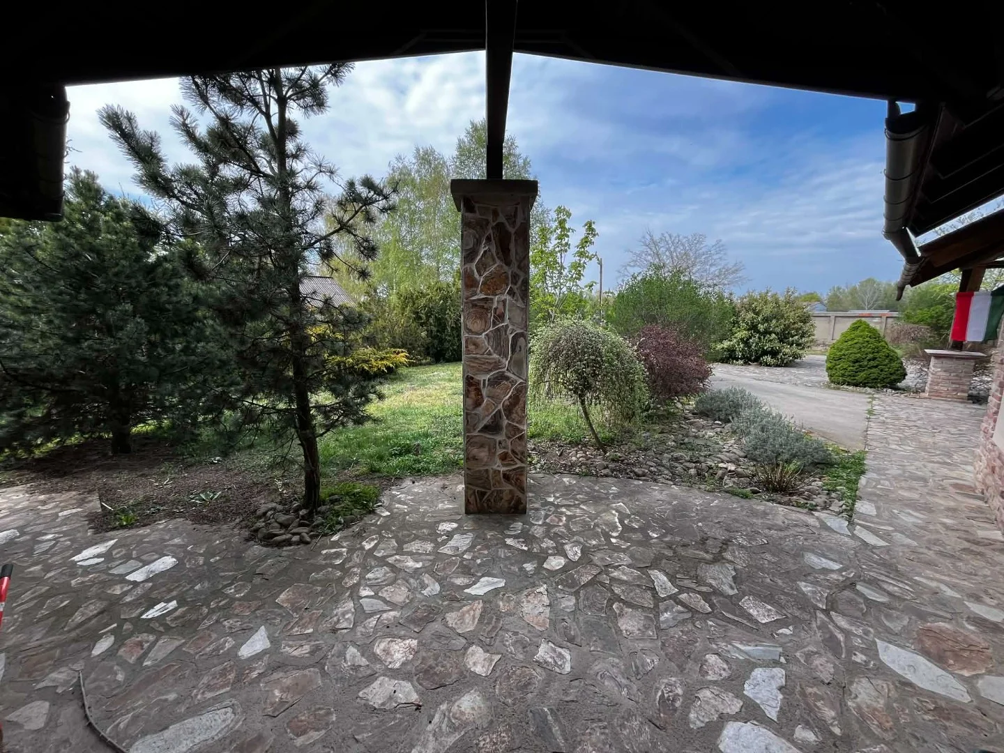 Eladó családi ház Debrecen - Kép 2