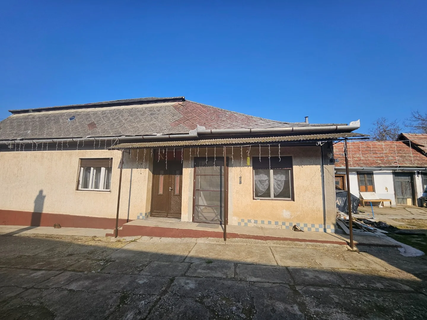 Eladó családi ház Héhalom - Kép 4