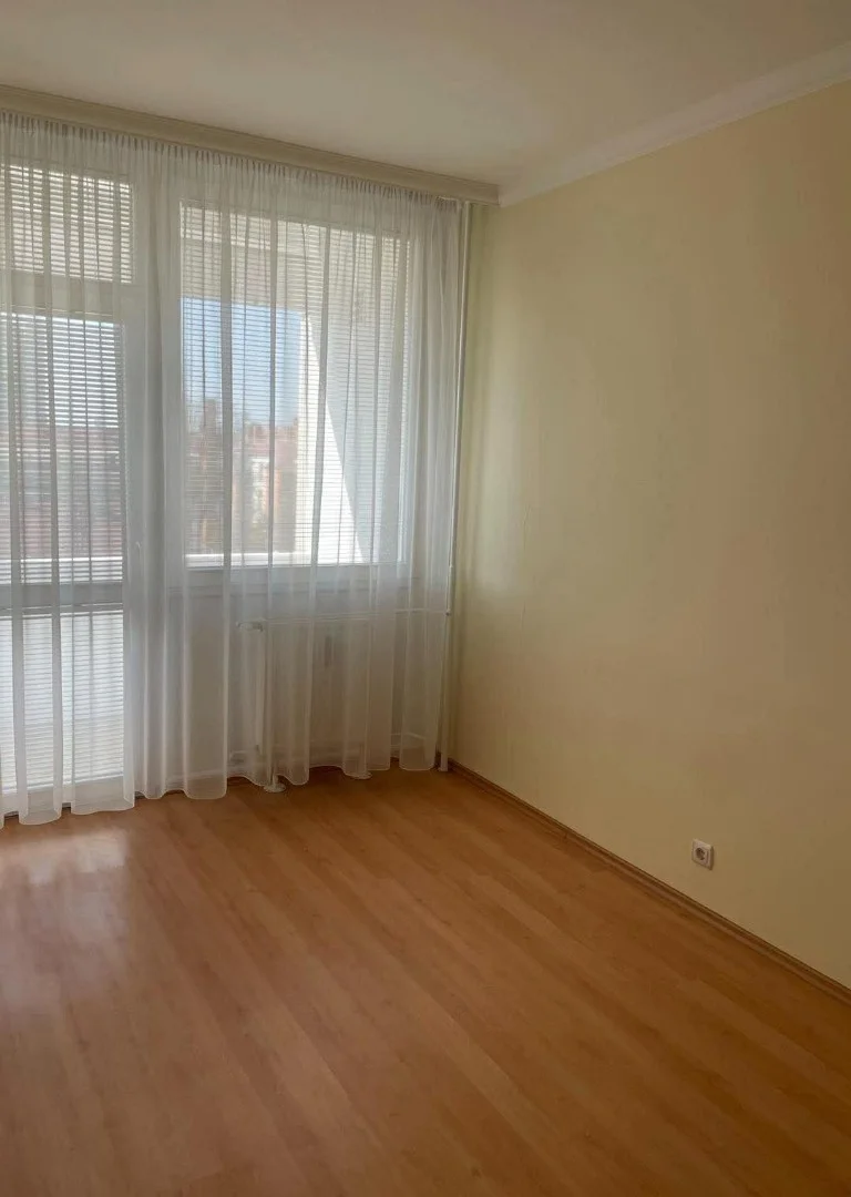 Eladó panel lakás Szolnok Ady Endre út - Kép 5