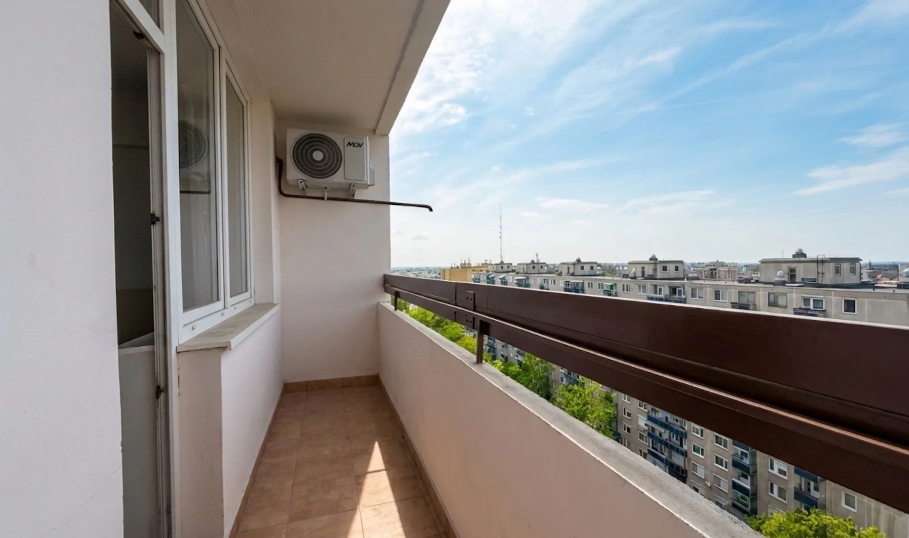 Eladó panel lakás Debrecen Bethlen utca - Kép 8