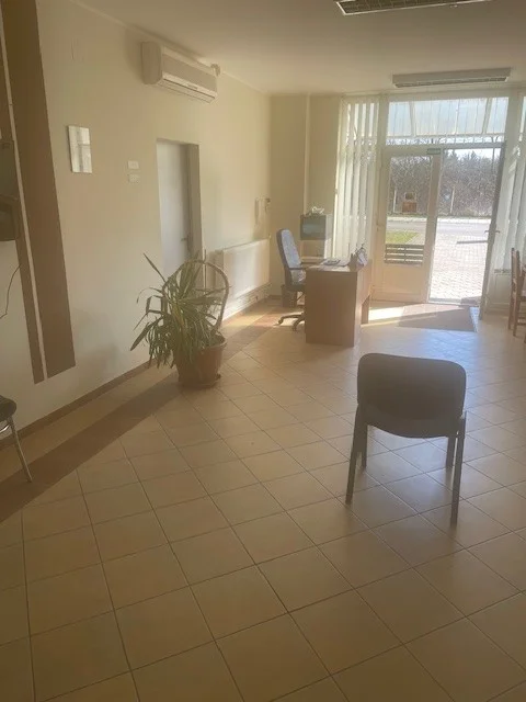 Eladó telephely ipari / raktár Ajka Fő.u. - Kép 5