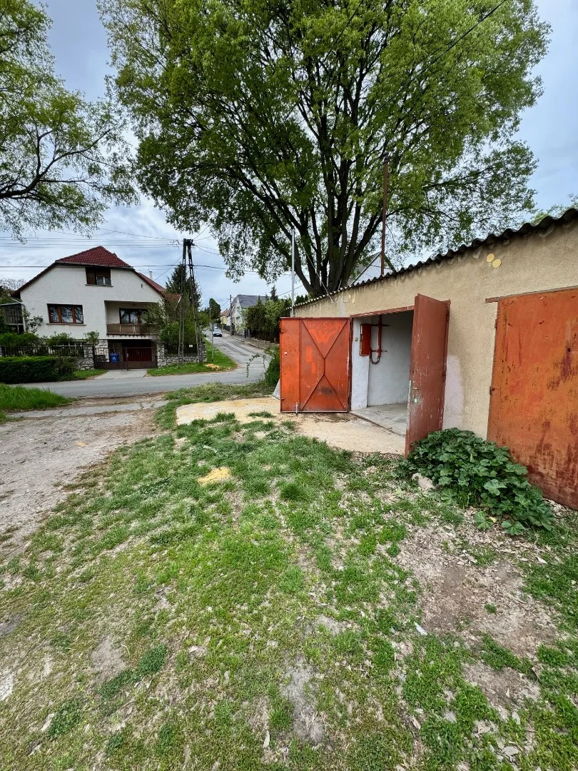 Eladó garázs garázs / beálló Pécs Bokor utca - Kép 3
