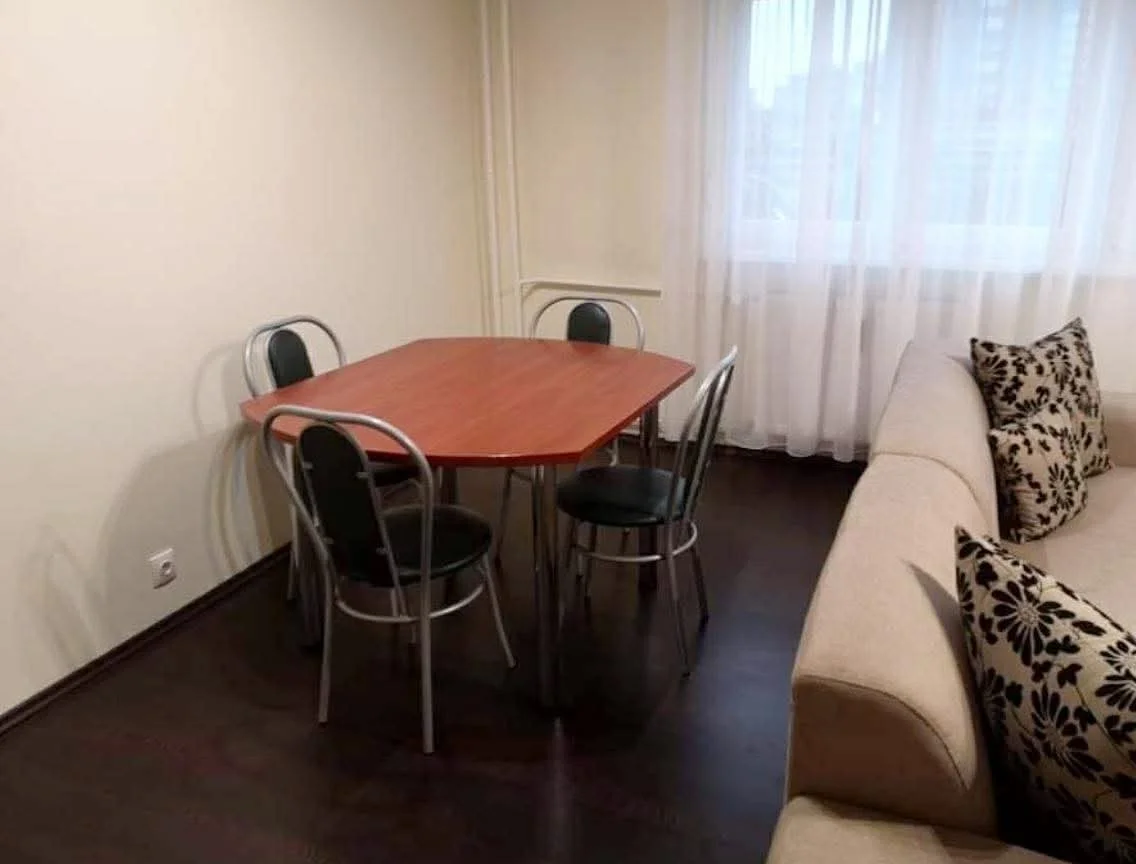 Eladó panel lakás Szolnok Ady Endre út - Kép 3