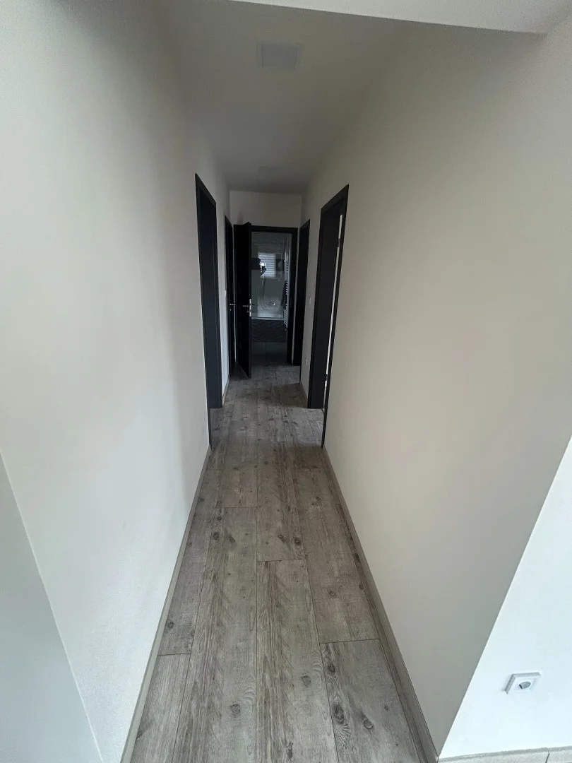 Eladó tégla lakás Debrecen - Kép 7